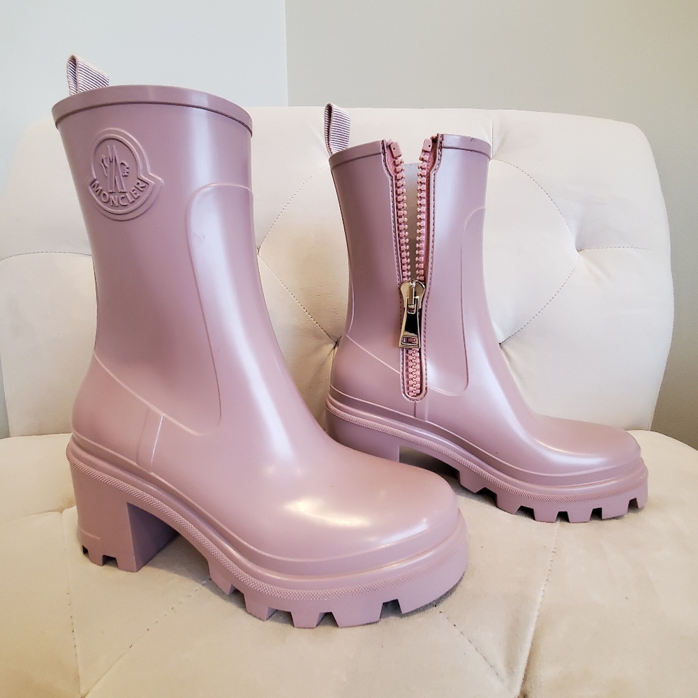 Moncler Women's LoftGrip Rain Boots